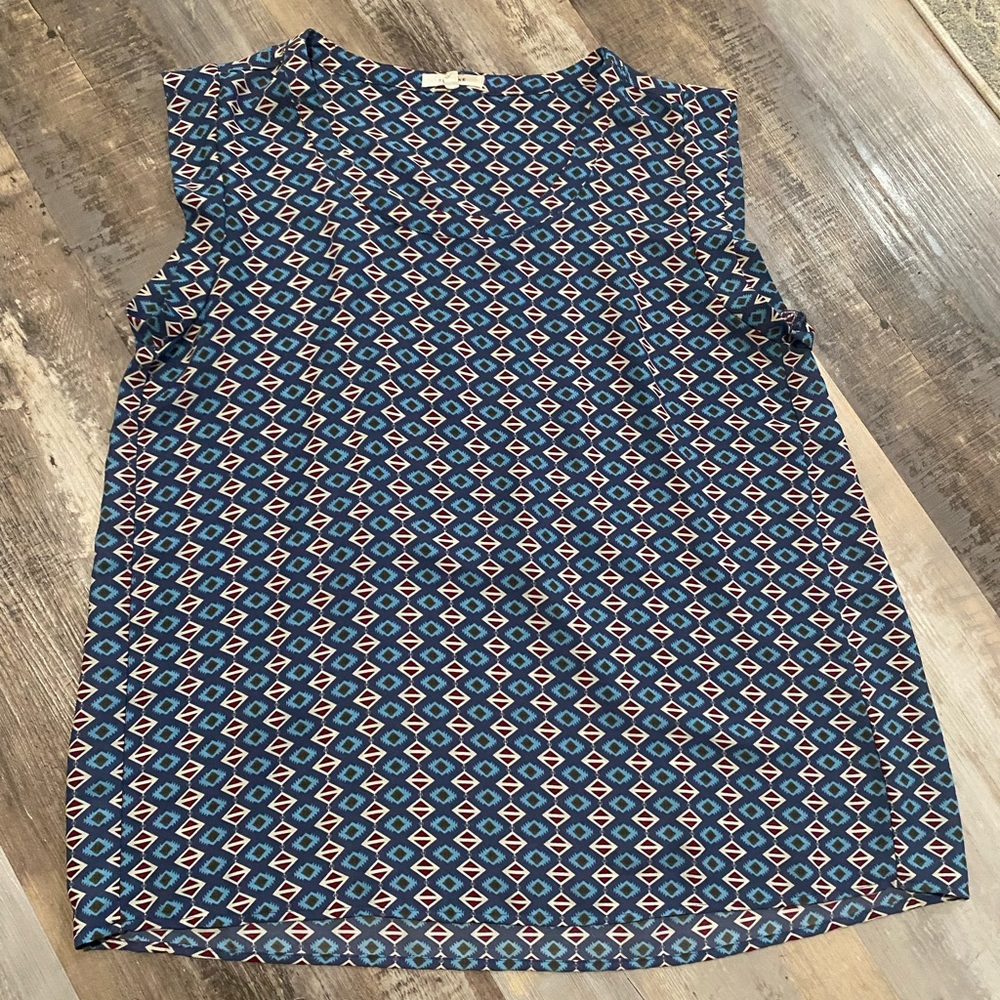 Pleione top xl